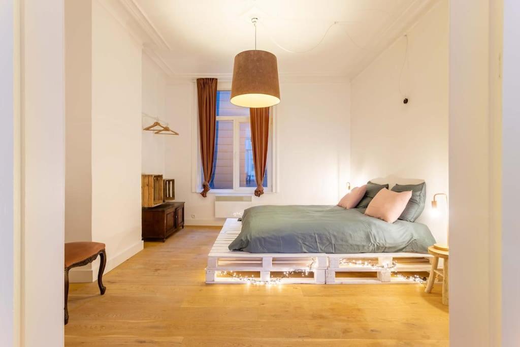 Pink Fairytale-Like Apartment أنتويرب المظهر الخارجي الصورة